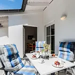 Apartment Seeschloss, App 31, Direkt An Der Strandpromenade, Toplage *
