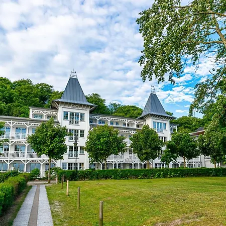 Seeschloss, App 31, Direkt An Der Strandpromenade, Toplage Binz